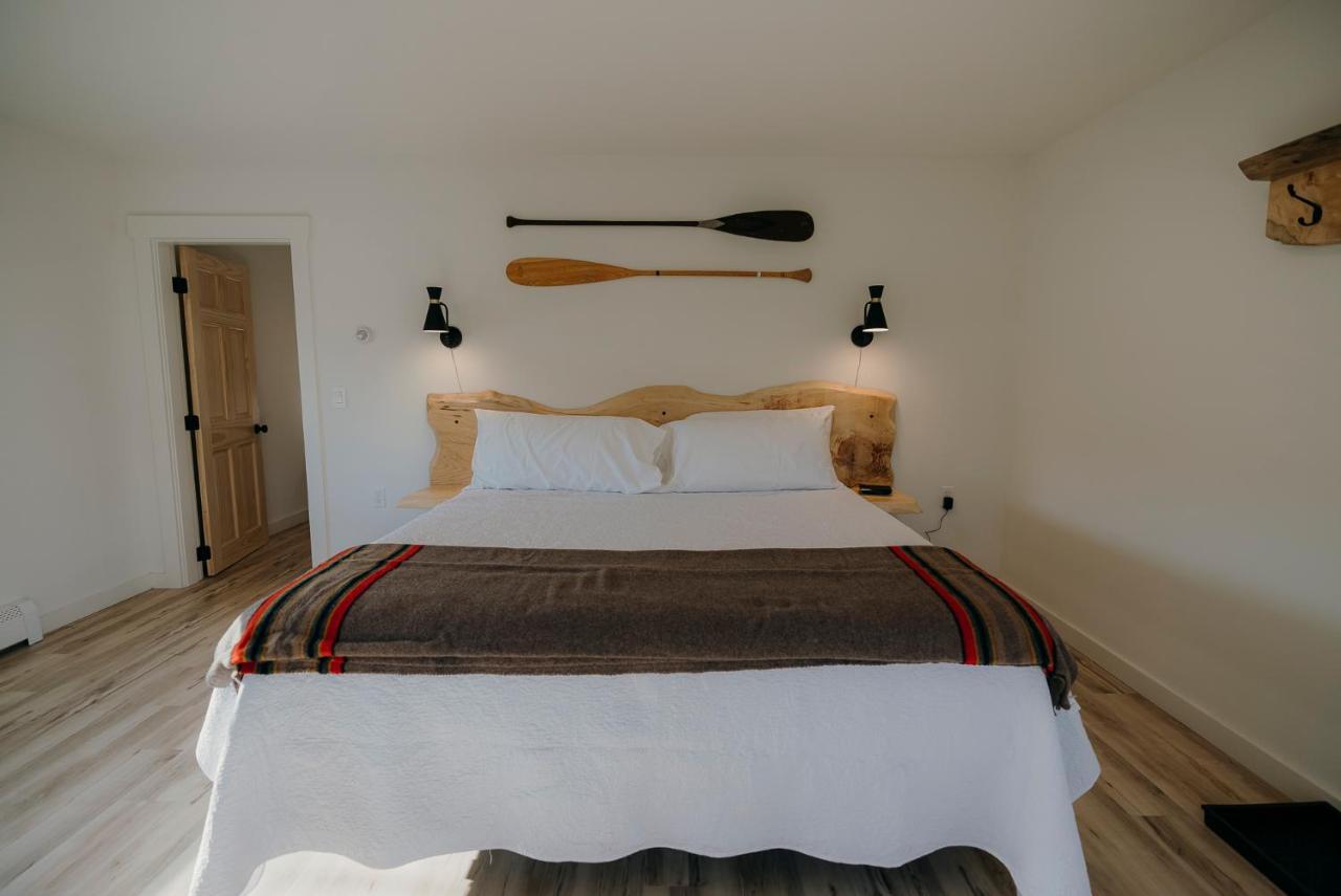Bingham Motor Inn Екстериор снимка